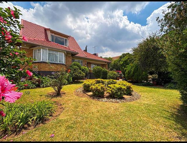 4 BEDROOM HOUSE FOR SALE IN LINMEYER